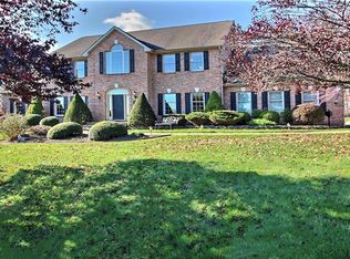 1476 Kelly Rd, Stroudsburg, PA 18360