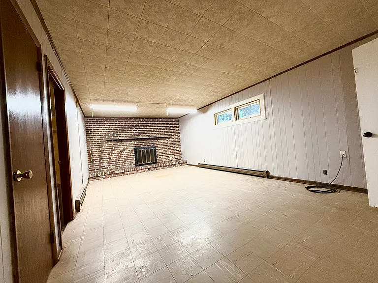 204 Chickasaw St — Photo 13