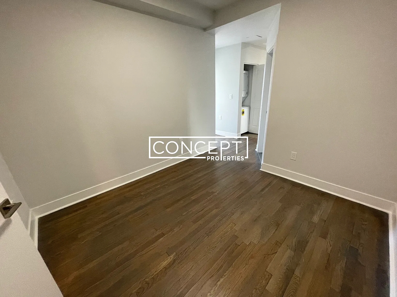 2 bed, 1.0 bath, $3,925 — Photo 4