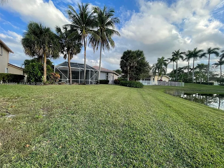 4023 Turnstone Ct — Photo 47
