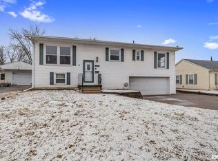 3223 W 16th St, Davenport, IA