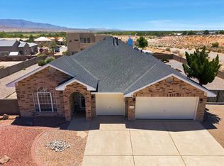 1684 Savannah Ct NE, Rio Rancho, NM 87144