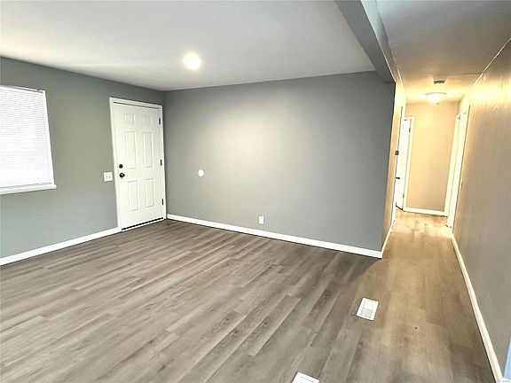 5th image of 10272 Dacey Dr