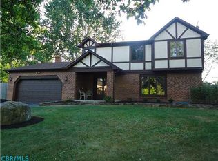 2120 Selbourne Ct, Dublin, OH 43016