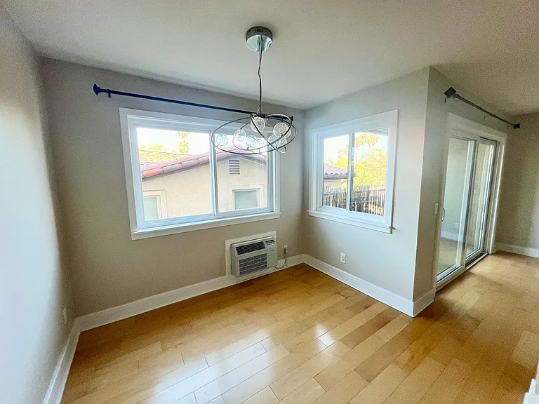 836 W Pennsylvania W #205 — Photo 7