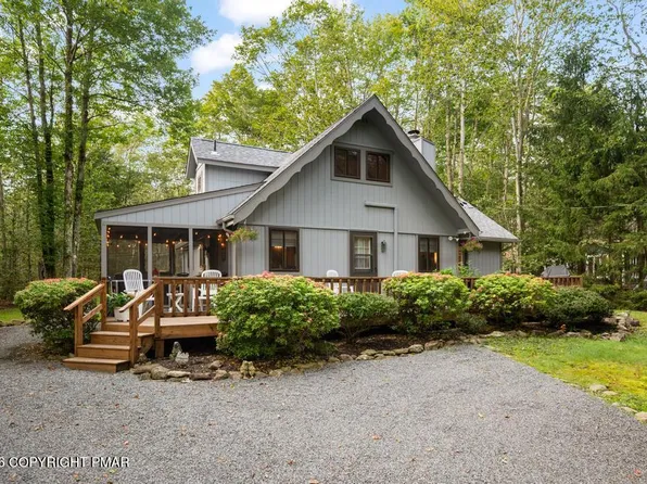 5439 Woodland Ave, Pocono Pines, PA 18350