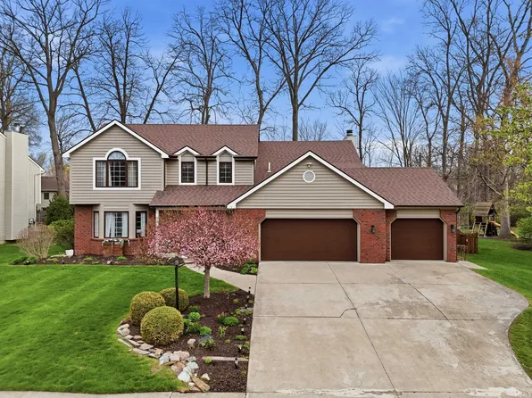 6021 Spring Pond Rd, Fort Wayne, IN 46845
