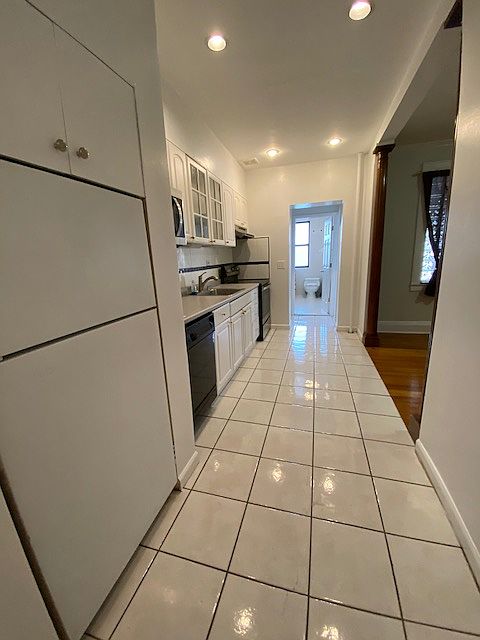 1st image of 22-36 43rd St #1AF