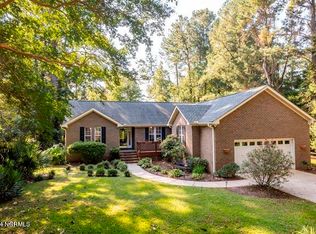 6201 Mainsail Point Rd W, Oriental, NC 28571