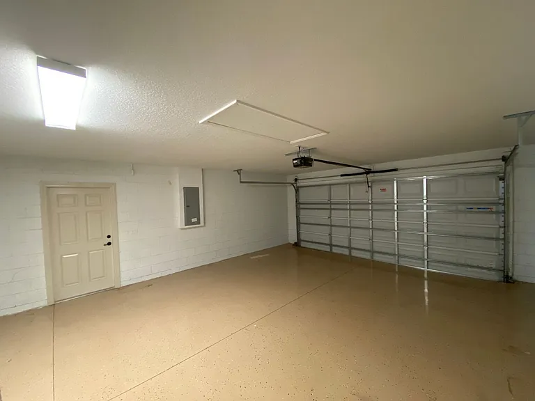 16618 SW 31st Cir — Photo 25