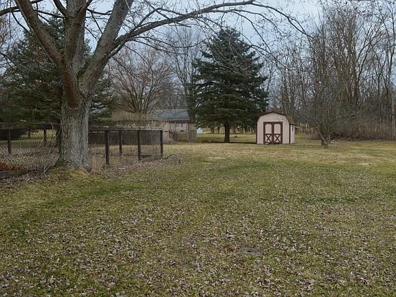 3rd image of 103 Dorhn Dr