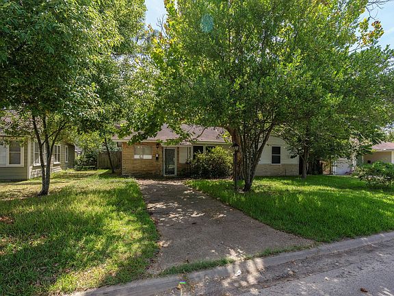 5th image of 104 Britton Dr