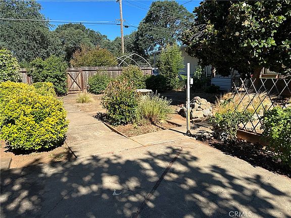 2nd image of 5647 Jones Ave