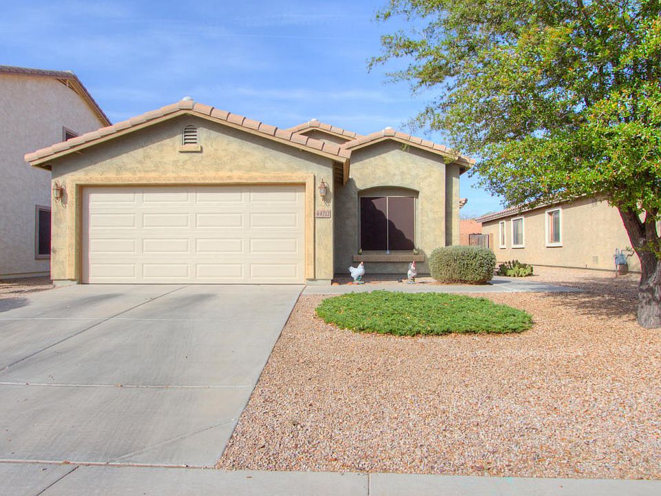 1st image of 44712 W Paitilla Ln