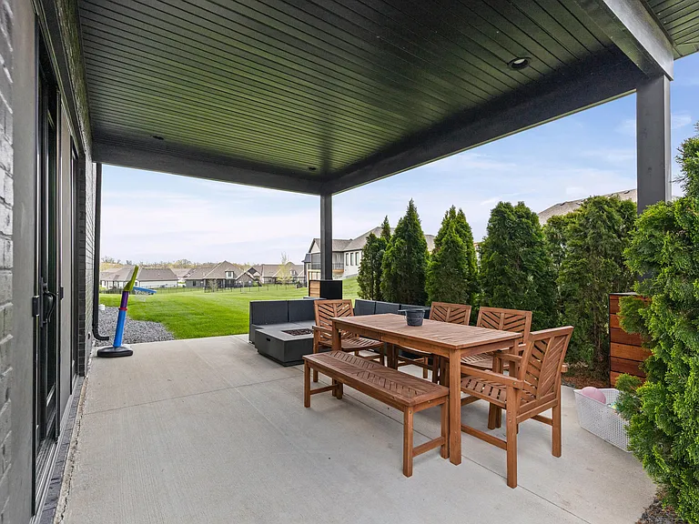 5947 Screaming Eagle Ln — Photo 63