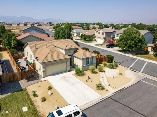 101 Moore Ave, Dayton, NV 89403