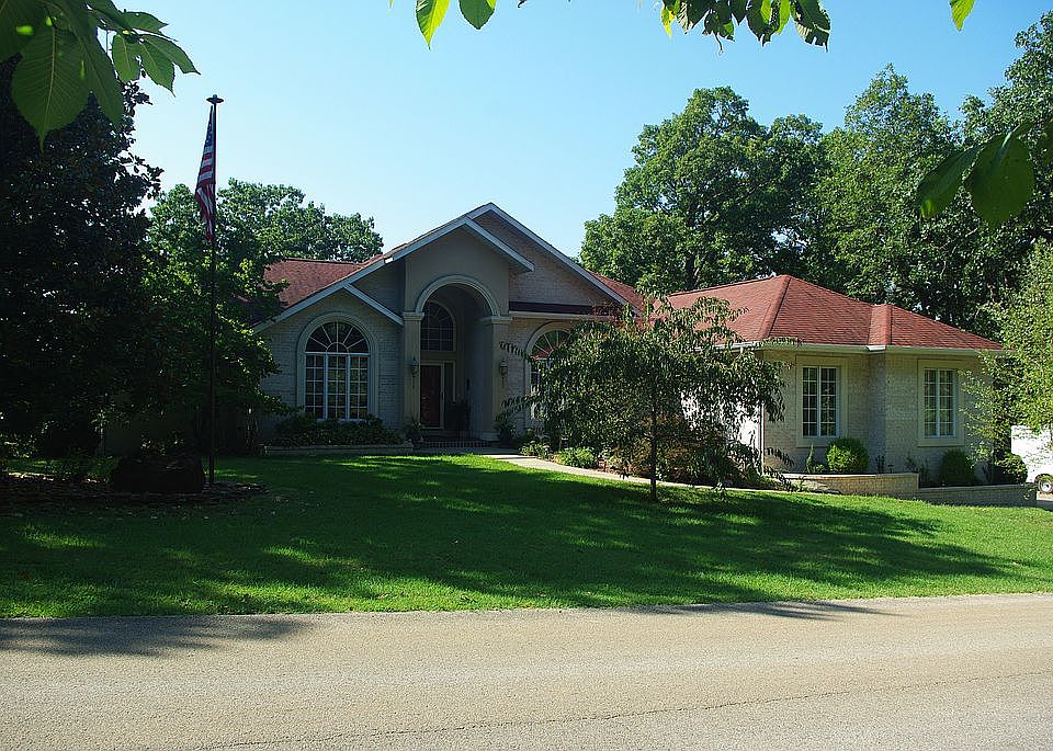 1st image of 1904 W Finley River Dr