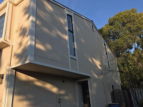 2nd image of 120 Dot Ave