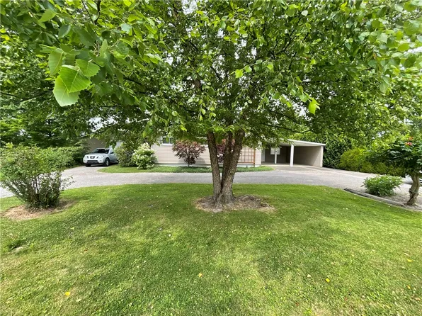 3 Mehard Ave, Greenville, PA 16125