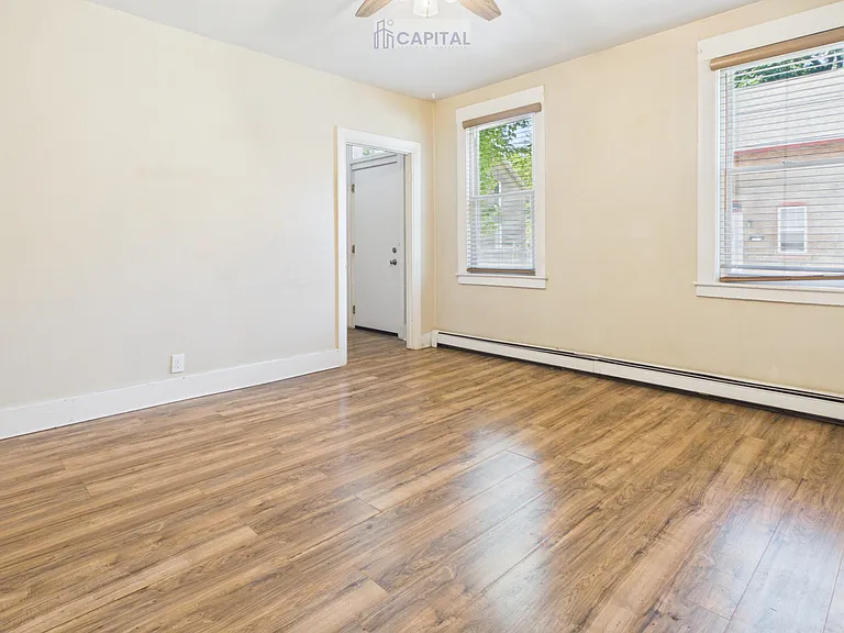 111 Victory St #1 — Photo 3