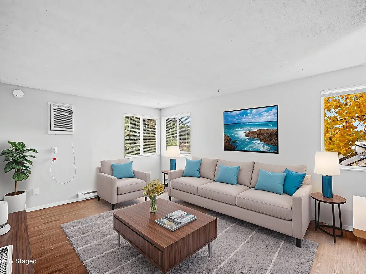 MOVE IN SPECIAL! 50% OFF SECOND MONTHS RENT - THE SHARP APARTMENTS! — Photo 2