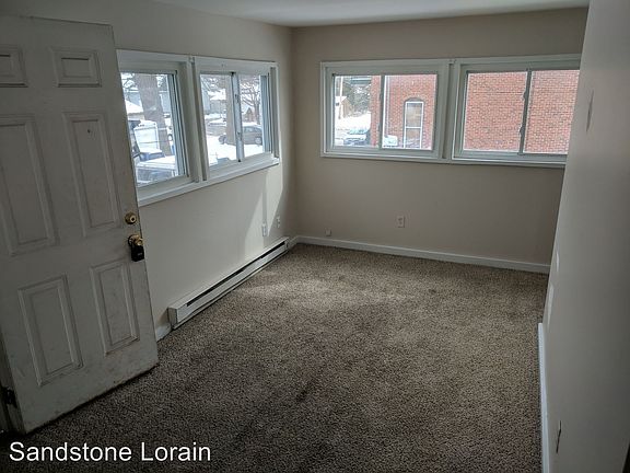5th image of 274 Winckles St #C