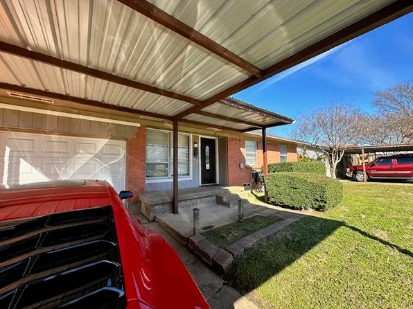 1719 Buena Vista St, Mesquite, TX 75149