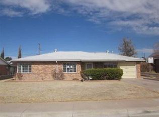 8515 Los Arboles Ave NE, Albuquerque, NM 87112