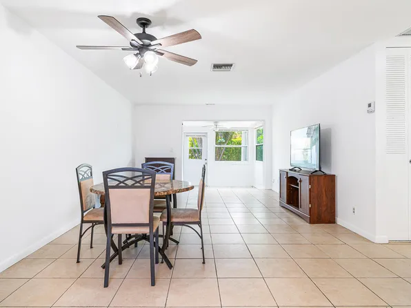 2837 Ashley Drive W #A, West Palm Beach, FL 33415