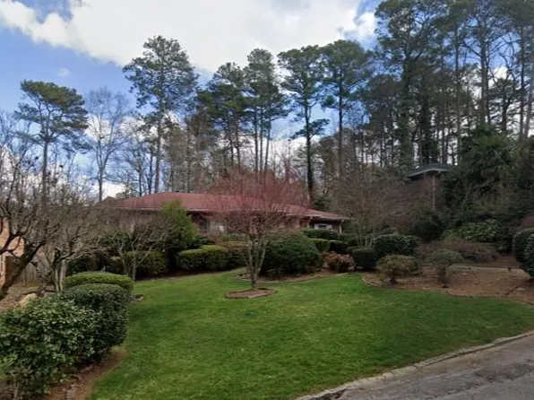 1373 Carolyn Dr, Atlanta, GA 30329