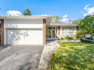 14 Strathdee Dr, Toronto, ON M9R 1A4