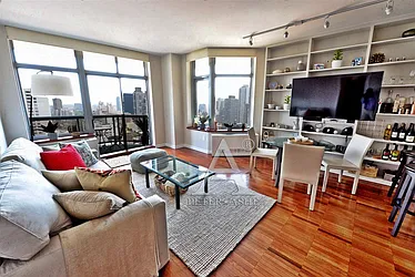 Rented by Peter Ashe