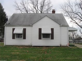 1706 Thornapple Ave, Akron, OH 44301