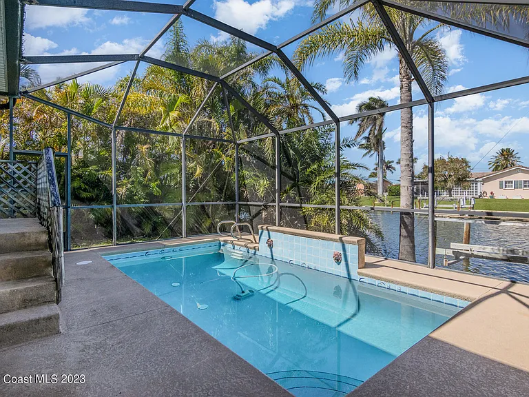 187 Jamaica Dr — Photo 27