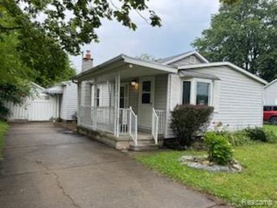 7170 Kempa St, Romulus, MI, 48174