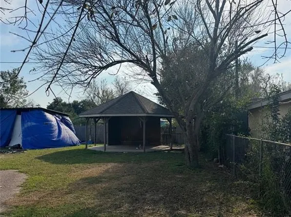 281 Military Rd, La Feria, TX 78559