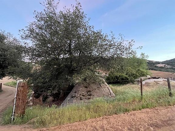 4th image of 22002 Lyons Valley Rd
