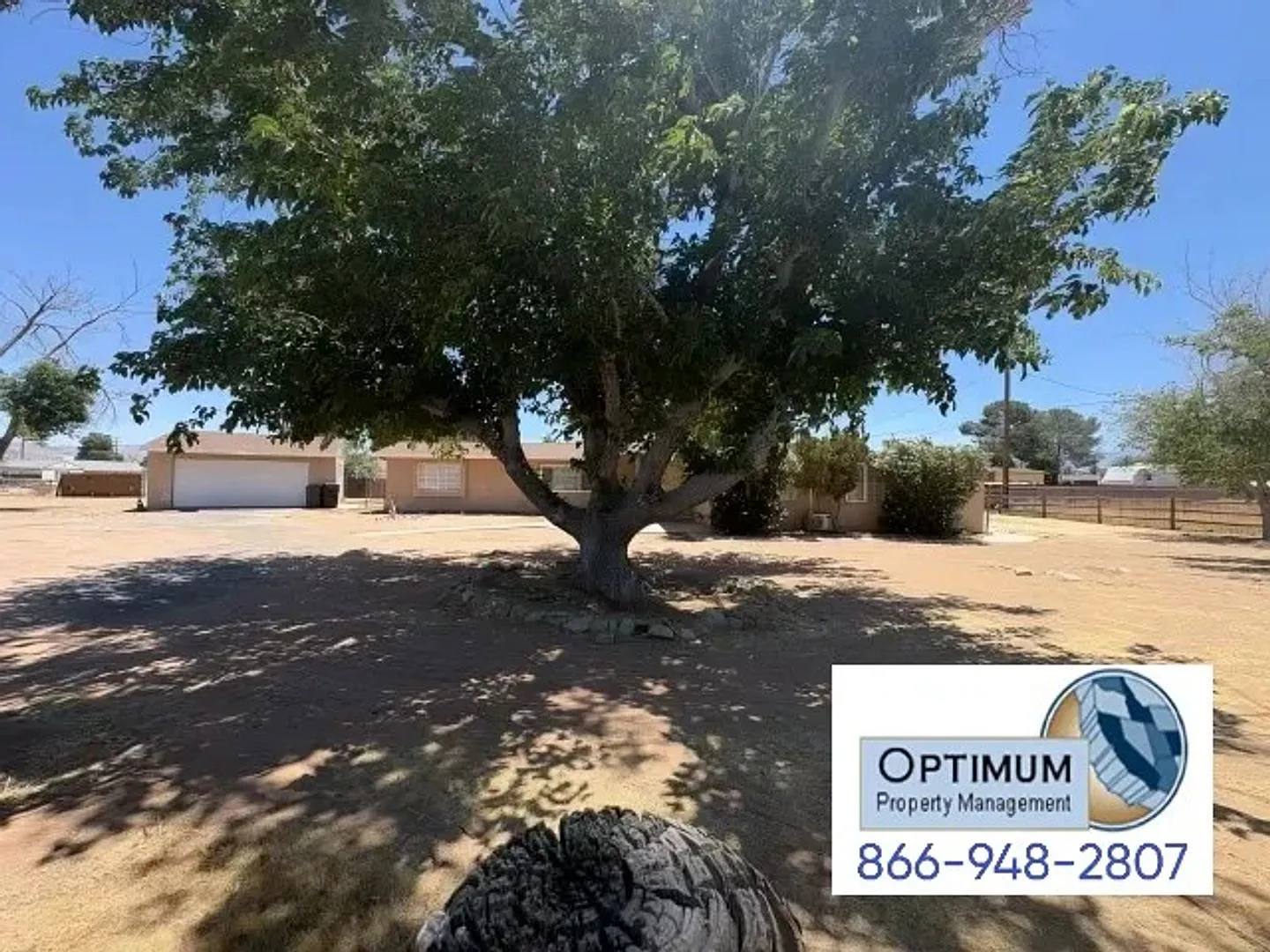 Charming Apple Valley Home on a Spacious Lot — Photo 2