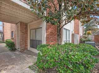 10179 Oakberry St, Houston, TX 77042