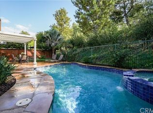 8834 E Banner Ridge Dr, Anaheim, CA 92808