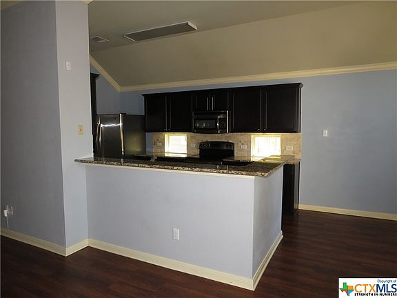 5th image of 3315 Greyfriar Dr
