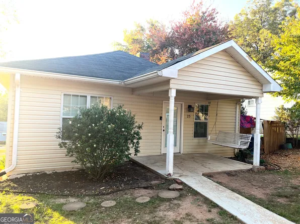 23 Central Ave, Toccoa, GA 30577