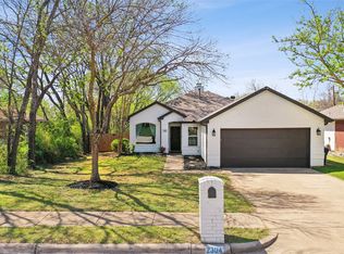 2304 Leslie St, Denton, TX 76205