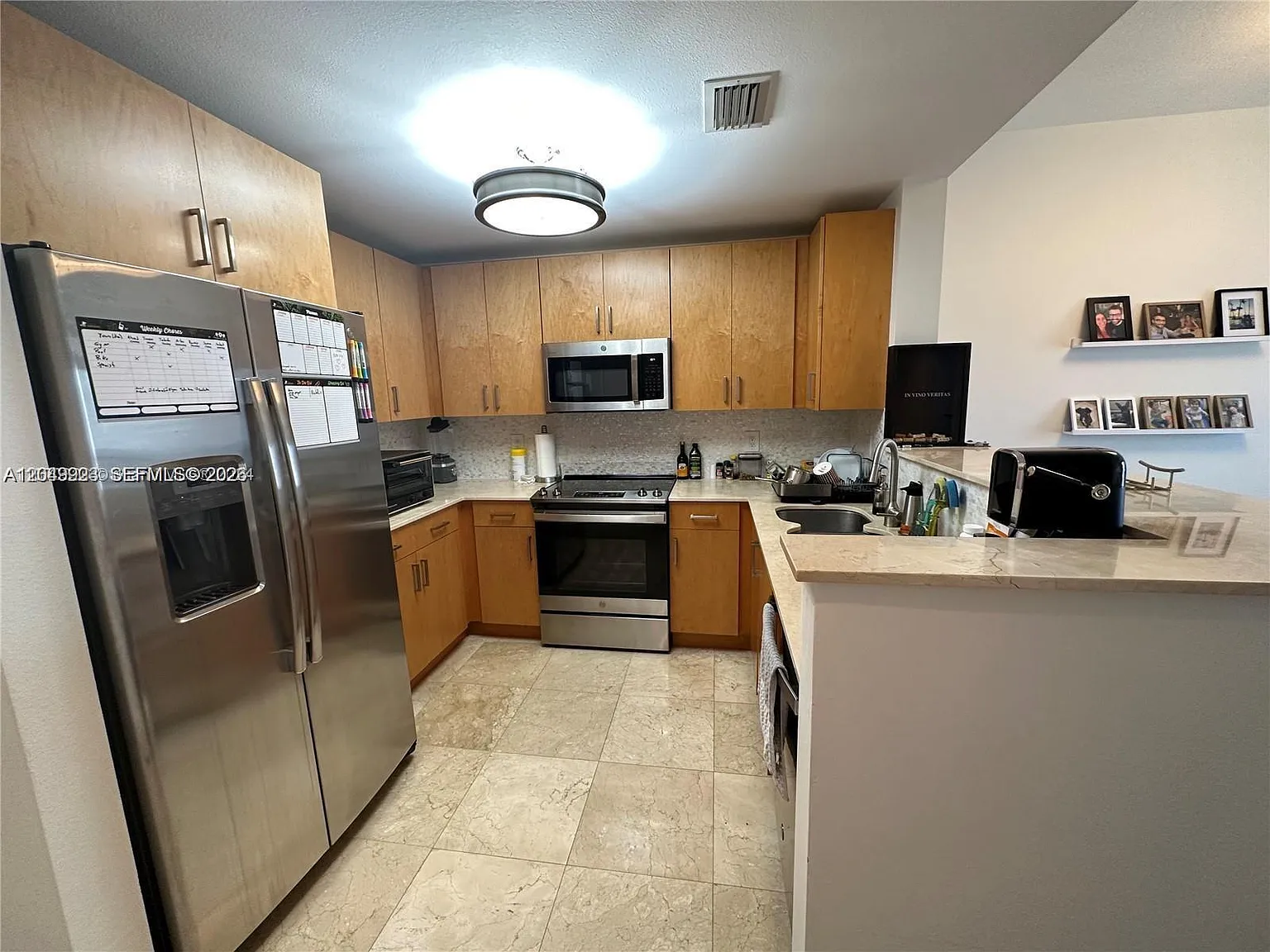 Ten Aragon Condo — Photo 2