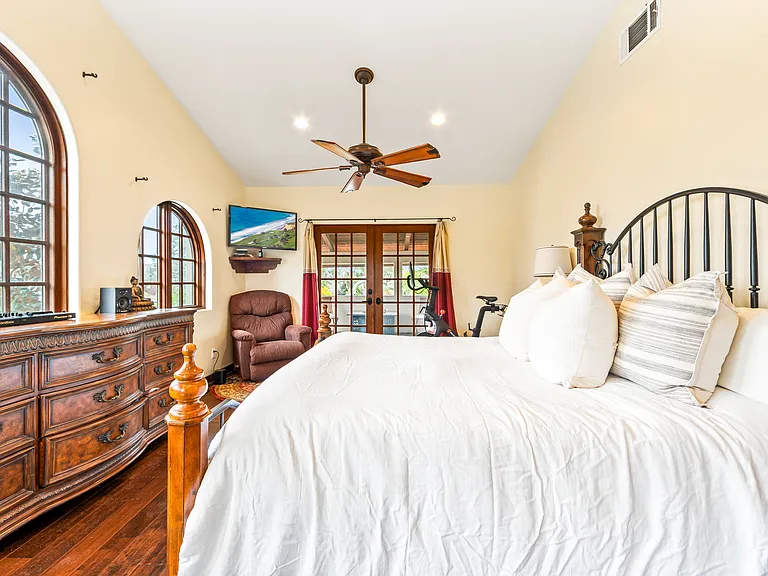 1720 Crestview Ave — Photo 39