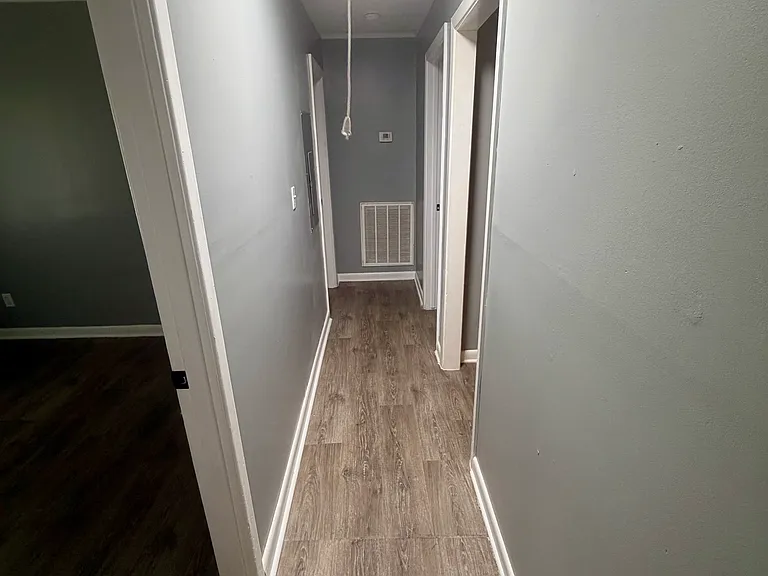 494 Seawright St — Photo 9