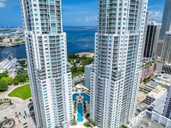 2nd image of 244 Biscayne Blvd #2801
