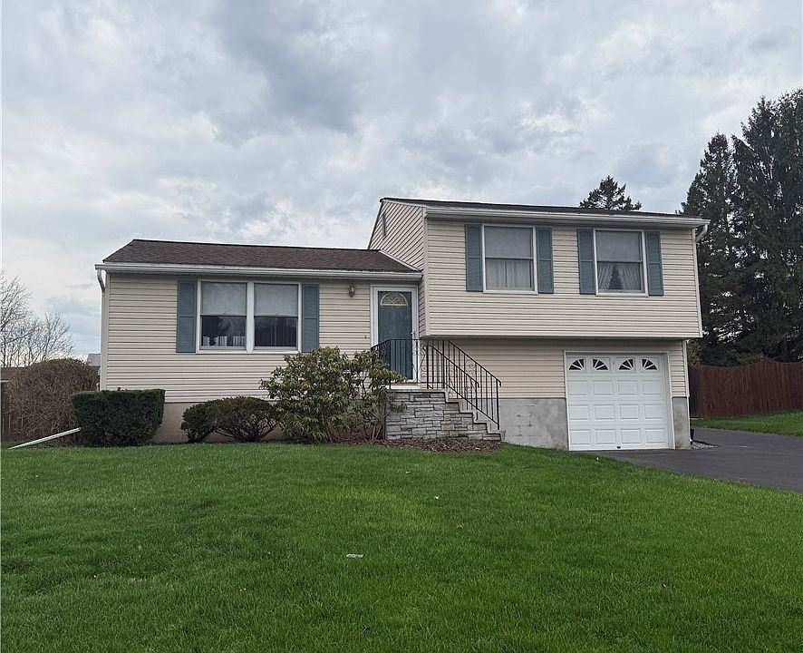 1st image of 4306 Amblewood Ln
