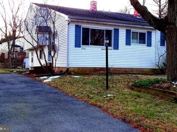 2942 Thunderhead Rd, Roslyn, PA 19001