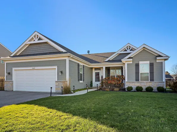 11009 Woodland Dr, Hebron, IL 60034